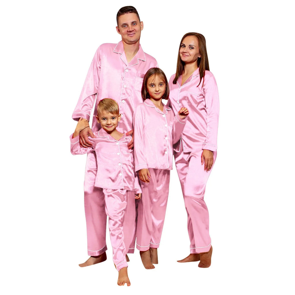 Chic pink pyjamas for family photo sessions